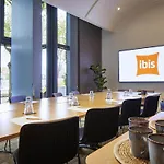 Ibis Paris La Villette Cite Des Sciences 19Eme