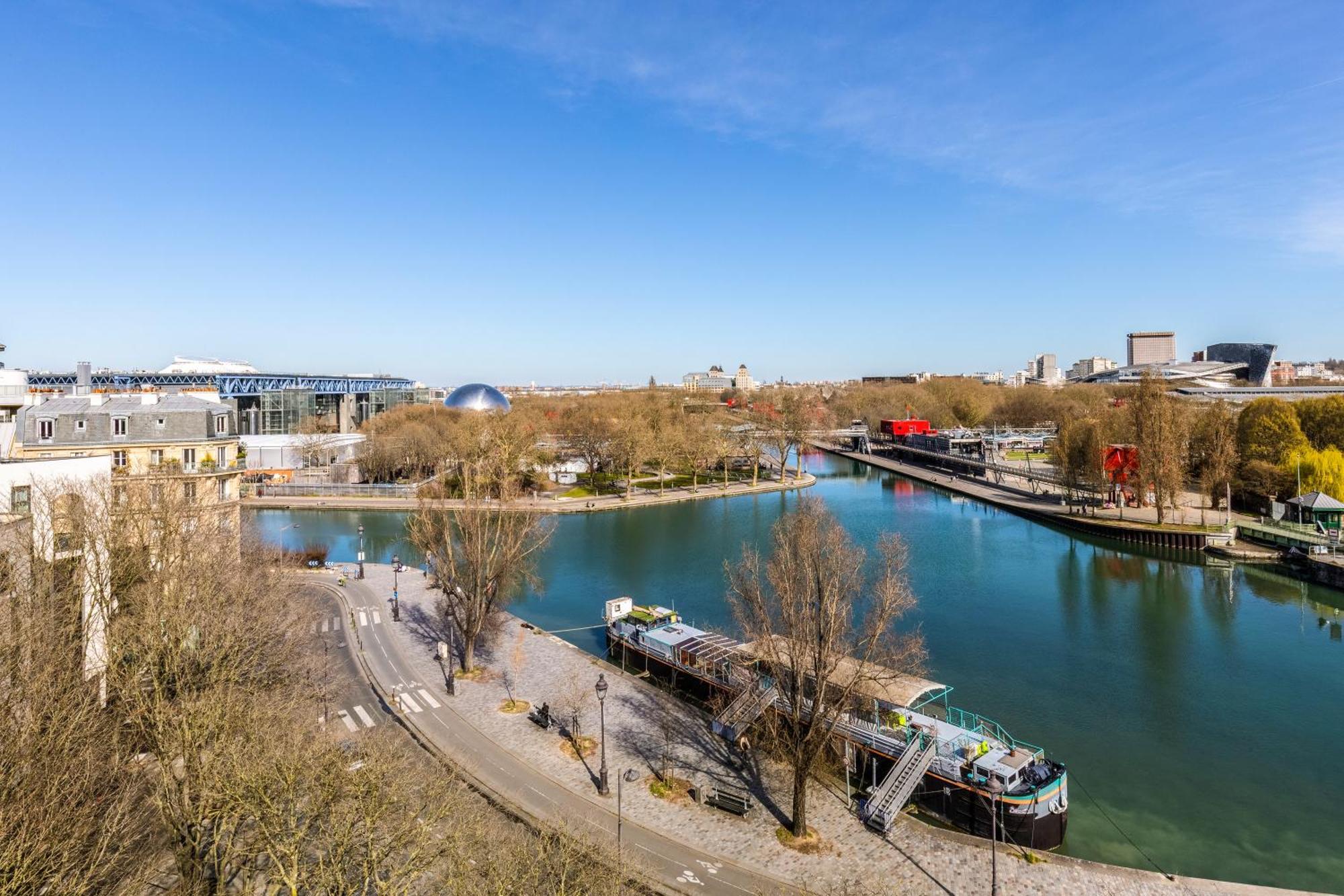 Hotel Ibis La Cite Des Sciences 19eme Paris