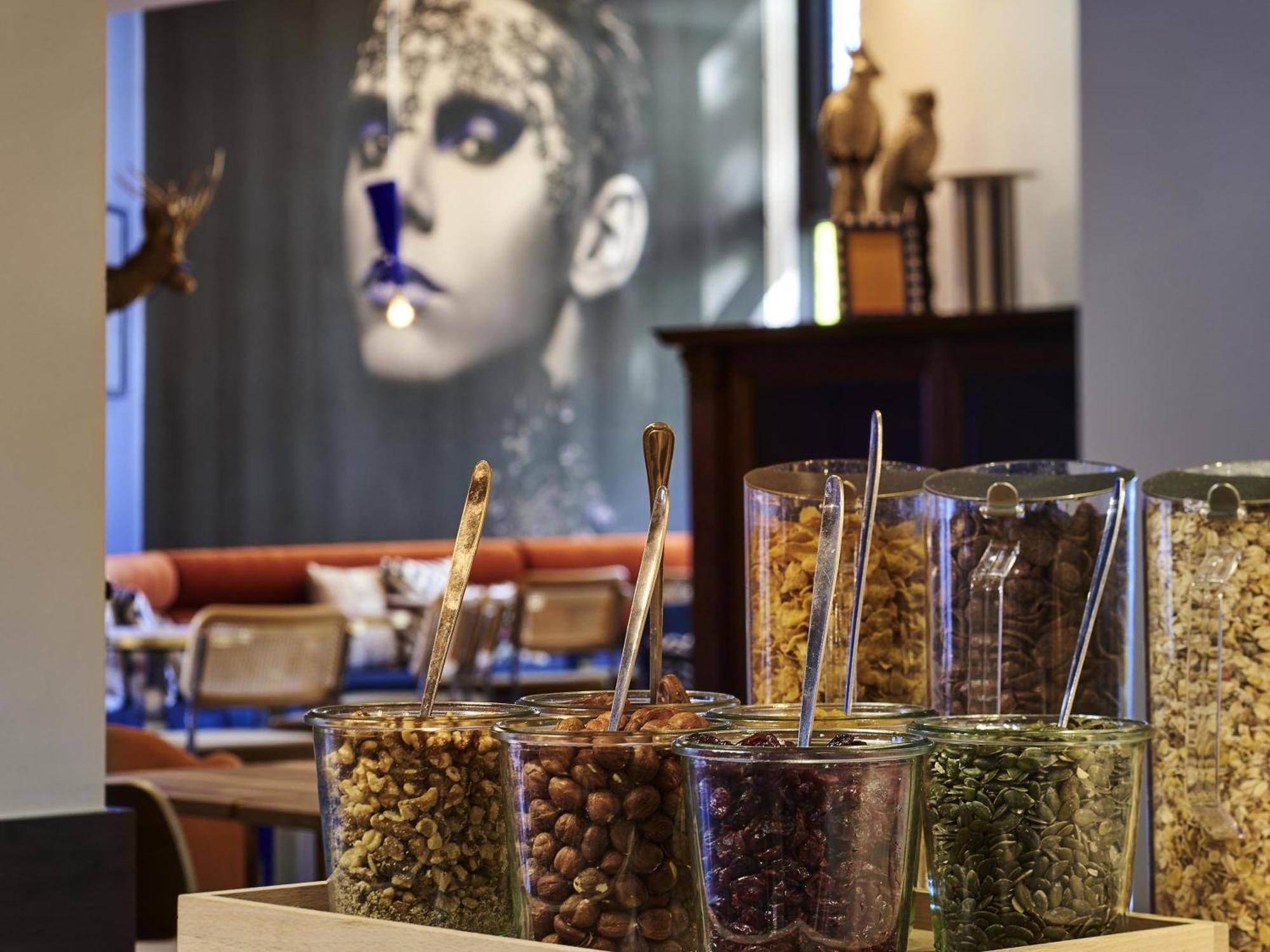 Ibis La Cite Des Sciences 19eme Hotel 3*