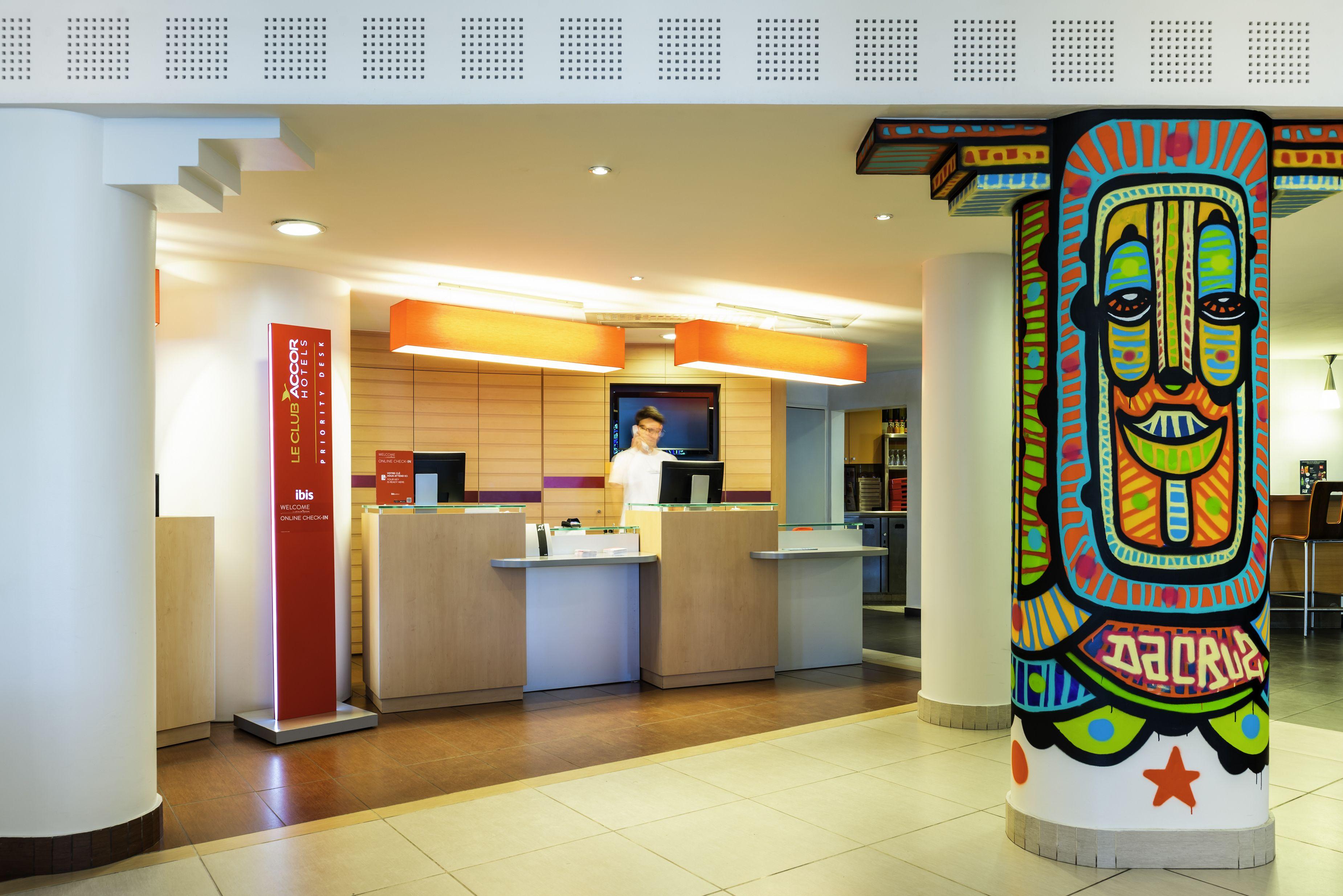 Hotel Ibis La Cité Des Sciences 19ème 3*