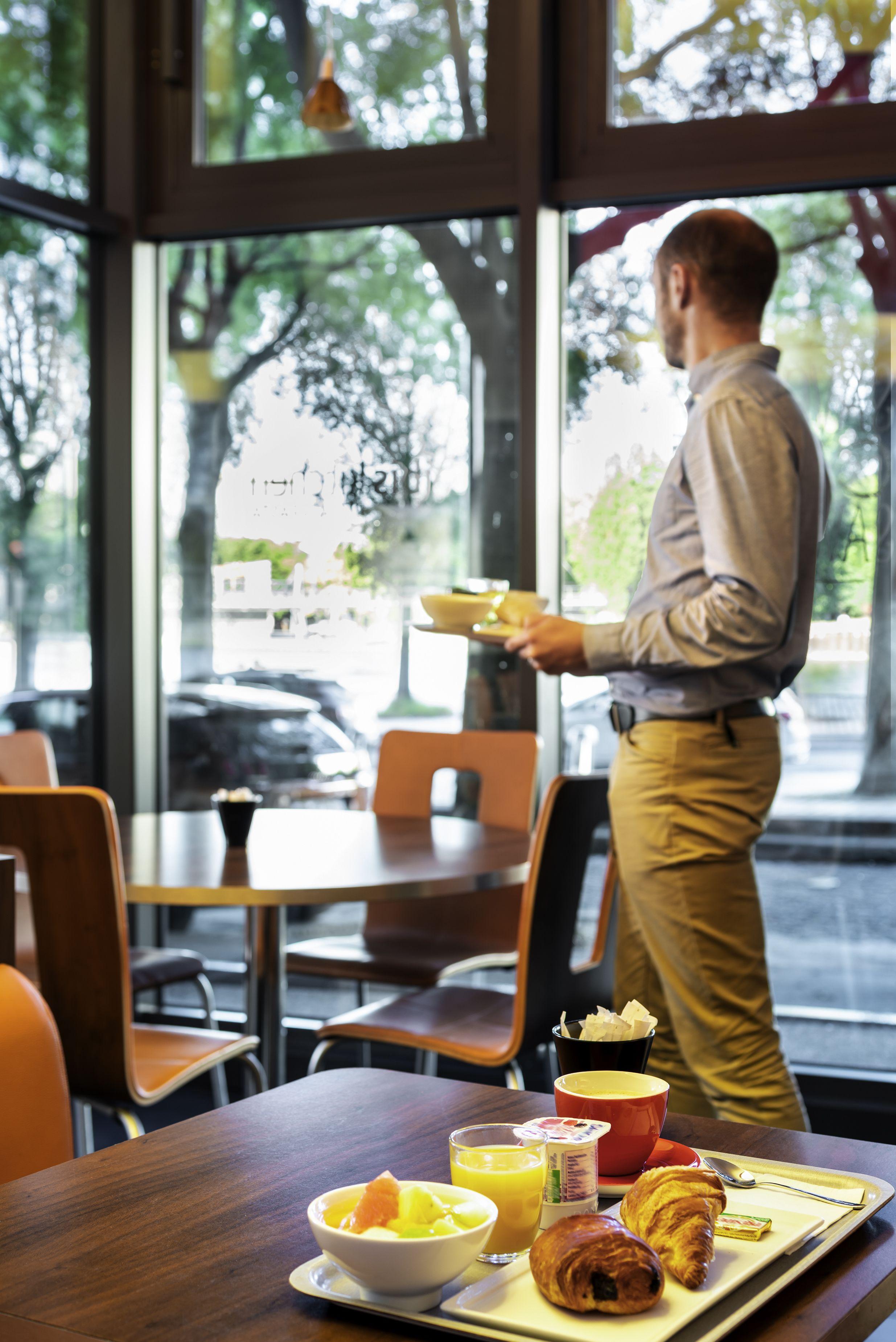 Ibis La Cite Des Sciences 19eme Hotel