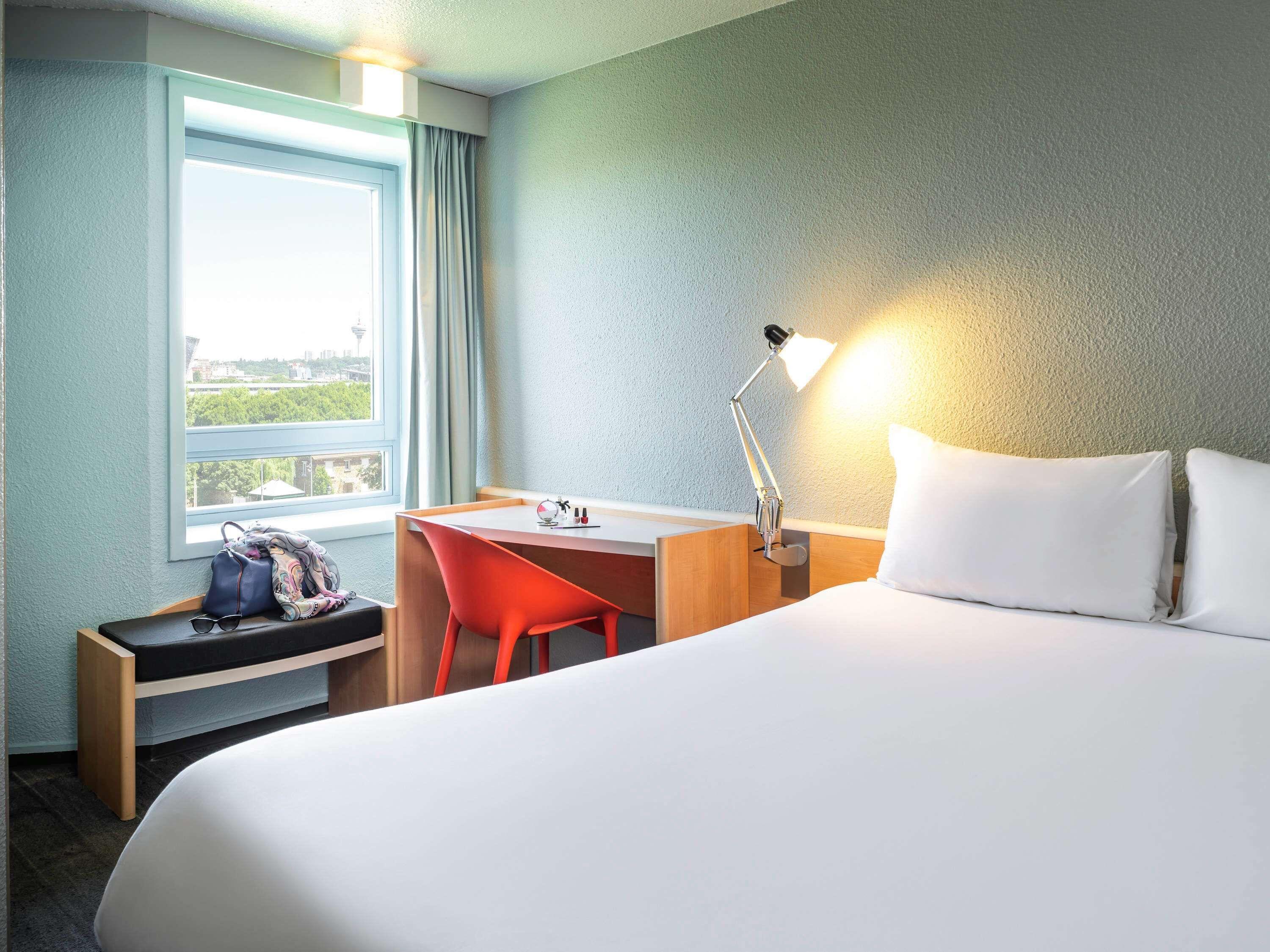 Ibis La Cite Des Sciences 19eme Hotel Paris